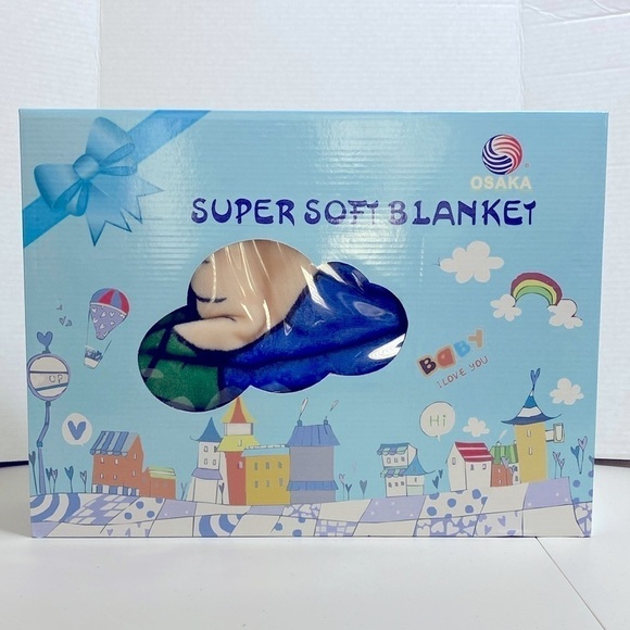 $49 New! OSAKA Super Soft Baby/ Toddler Blanket in Soccer Player Design - Picture 1 of 8